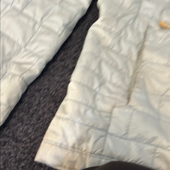 Patagonia Light Blue nano puff  Pullover - Picture 3 of 10